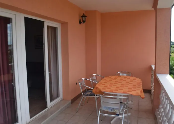 Novigrad 1 Daire Karpinjan